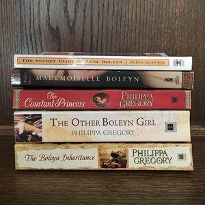 BOOK BUNDLE Curated Historical fiction book stack